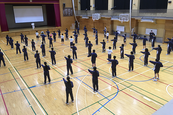 写真：志村第三中学校 空手道体験授業の模様3